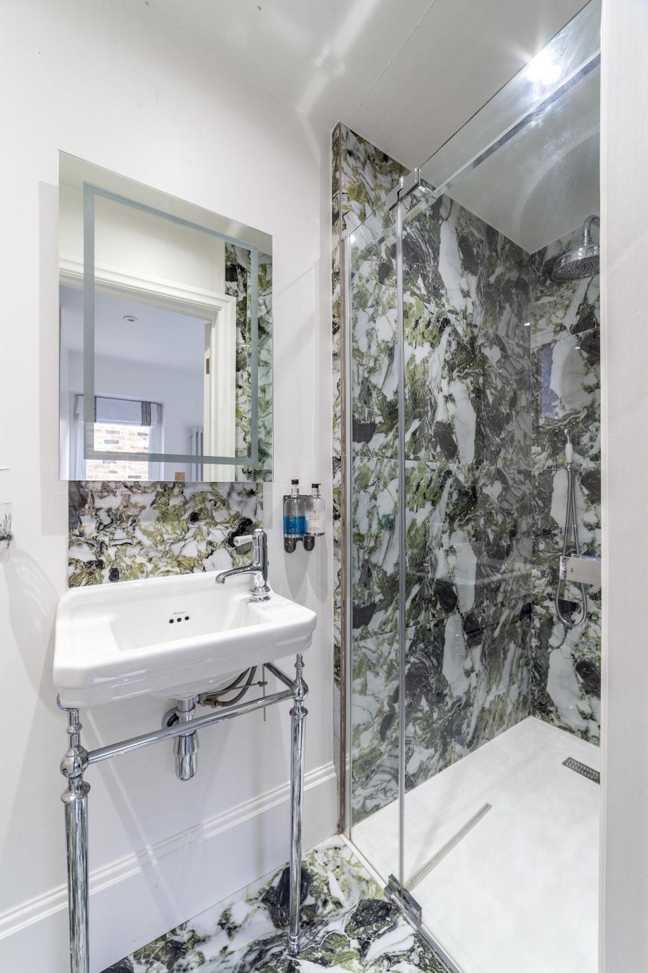 The New Cross Premier Rooms London Eksteriør billede