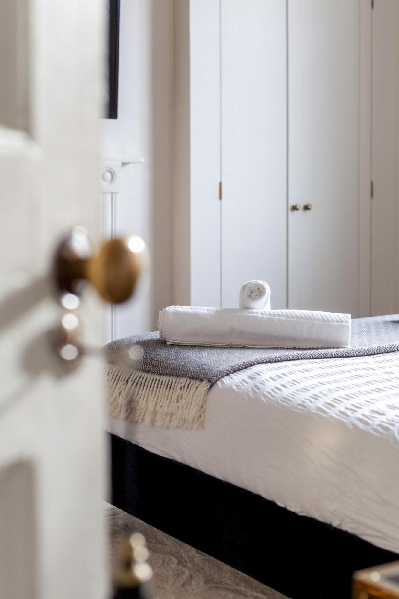 The New Cross Premier Rooms London Eksteriør billede