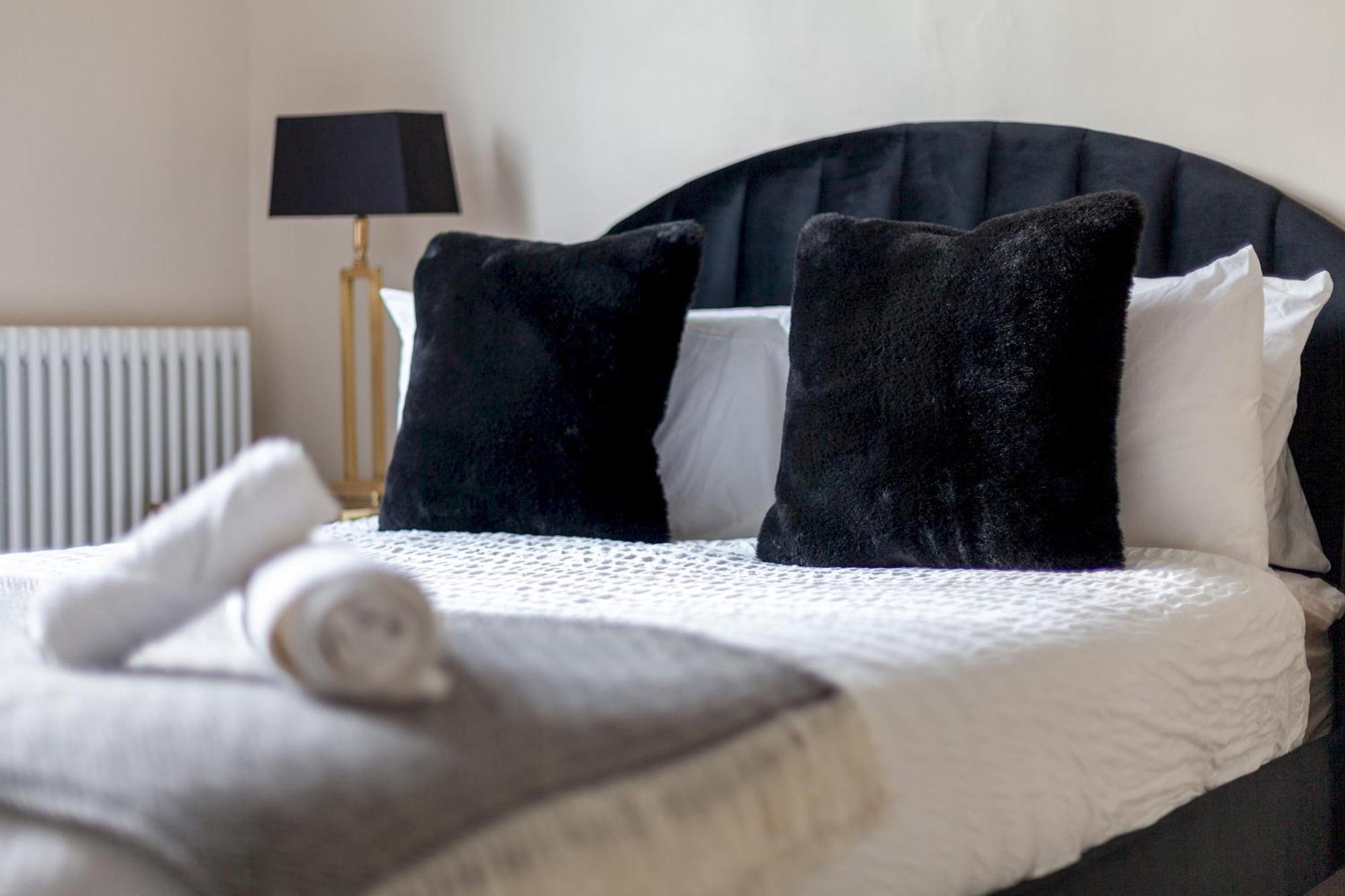 The New Cross Premier Rooms London Eksteriør billede