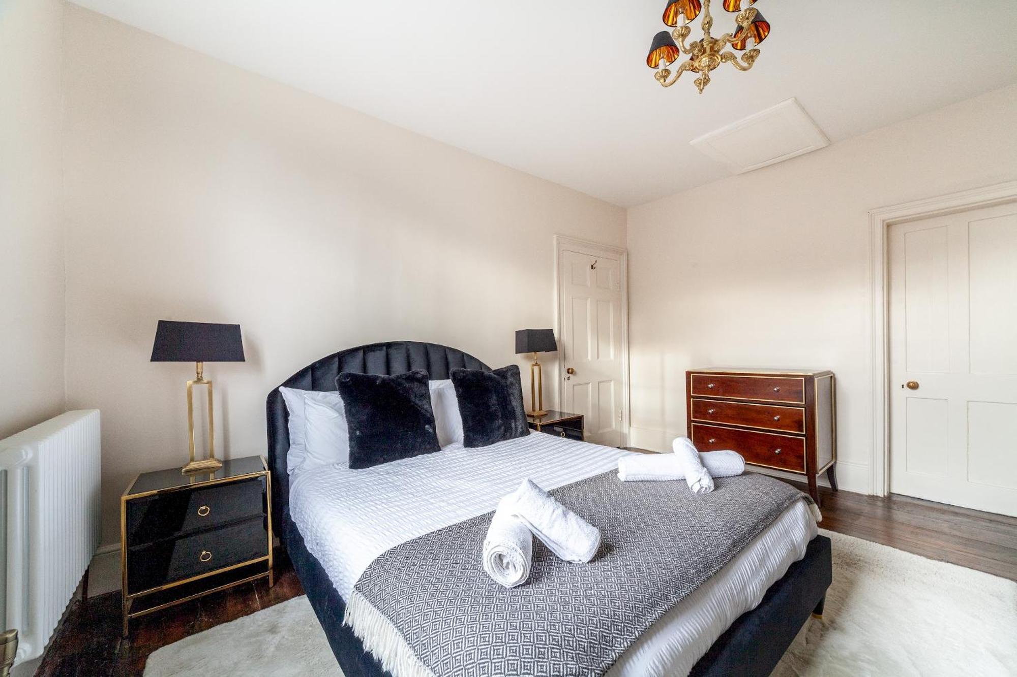 The New Cross Premier Rooms London Eksteriør billede